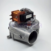 Bosch 87160112970 Вентилятор Fime 35w GAZ 5000 W/ 7000 W 24кВт, Junkers (2 скорости) VGR0112943 Bosch 87160112970 Вентилятор Fime 35w GAZ 5000 W/ 7000 W 24кВт, Junkers (2 скорости) VGR0112943